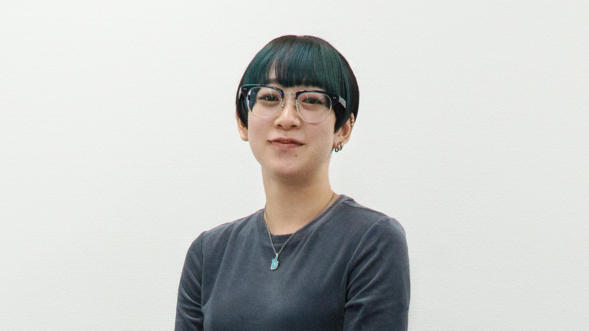 クリエイティブ事業部
デザイナー／Fさん（2021年入社）